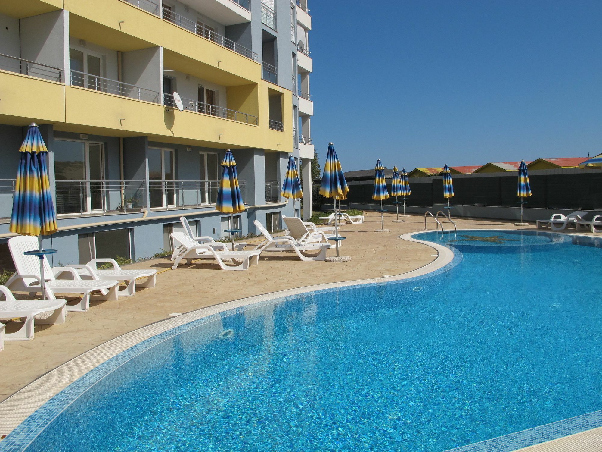 Apartment Crystal Beach 内塞伯尔 外观 照片